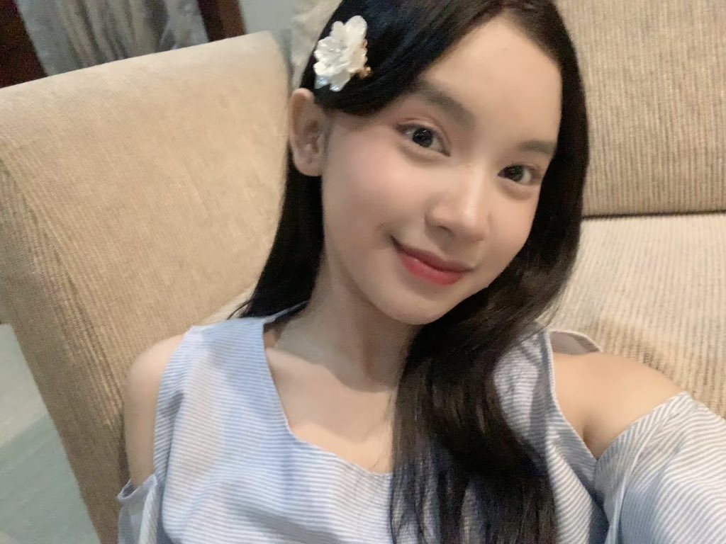 N_IntanJKT48's tweet photo. TYSM INFINITY FOR VC TODAY‼️🤍🤍🤍🤍🤍 terimakasii infinity ya sudah menyempatkan waktunya untuk mengobrol sm nurintan azhekkk… next kita ngobrol’ lagi ya azhekkk.. lysm infinity yaa azhekk.. #Intanraksi https://t.co/CehfINvSD4