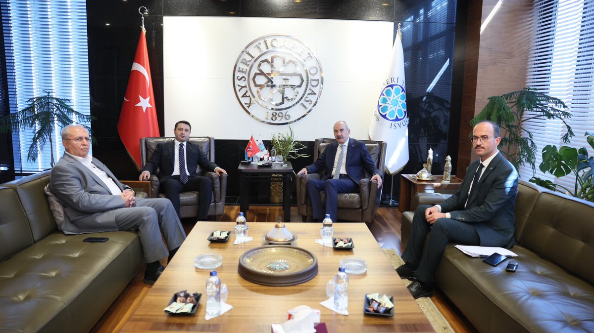 Başkanımız Ömer Gülsoy, Başkan Yardımcımız Hacı Bekir Kuzucu ve Yönetim Kurulu Üyemiz Erol Sırıklı, Kayseri Bölge İdare Mahkemesi Başkanı Sn. Deniz Köse’yi Odamızda misafir etti.

Nazik ziyaretleri için kendilerine teşekkür ediyoruz.

<a href="/Omer_Gulsoy_KTO/">Ömer Gülsoy</a> 
#denizköse
#erolsırıklı