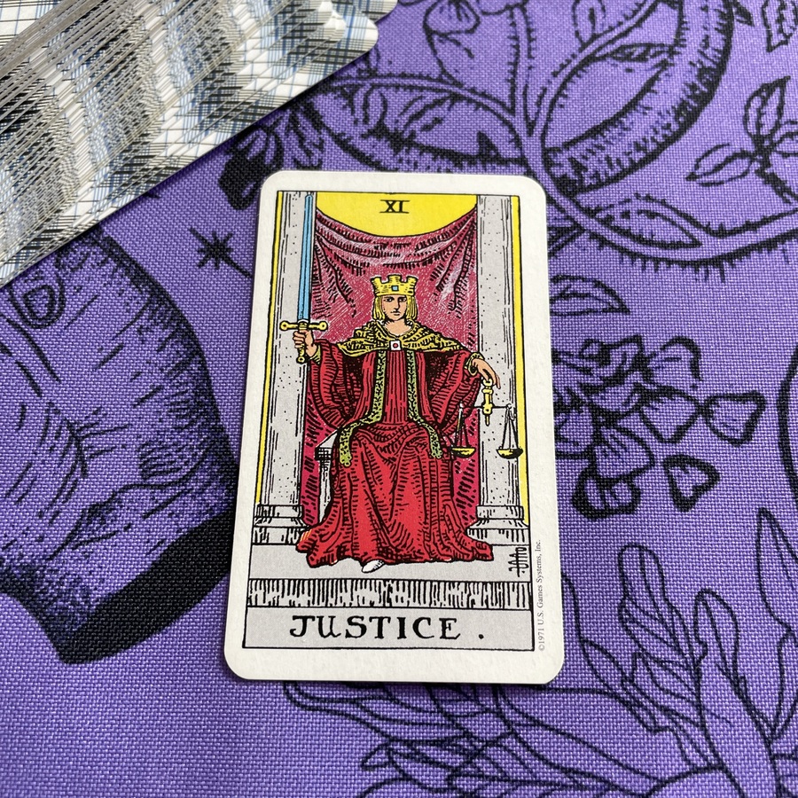 Como un equilibrista en la cuerda floja, saber equilibrar las cosas es mantener la calma cuando la locura quiere hacer acto de presencia.
