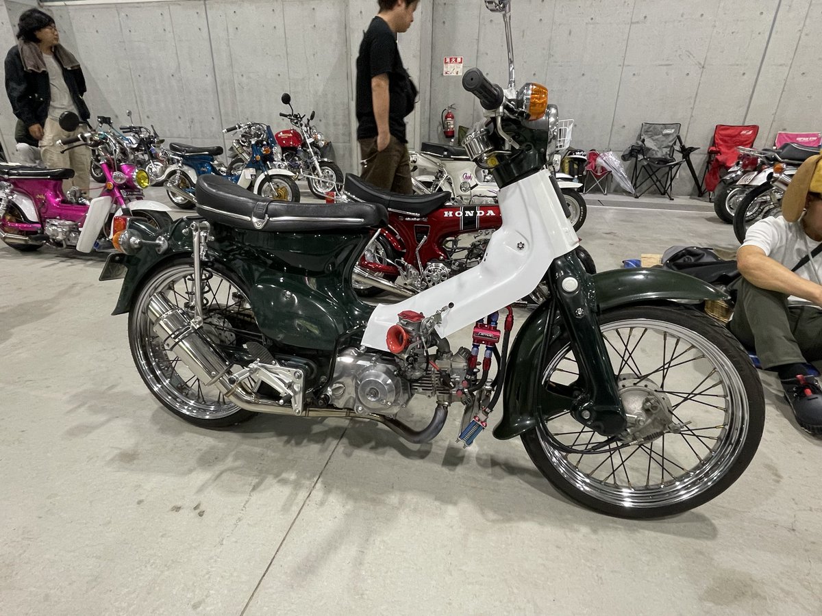 Garage_Panchi's tweet photo. カブ製作中につき　気になるよねぇ🤣 https://t.co/yoAsL7fBFh