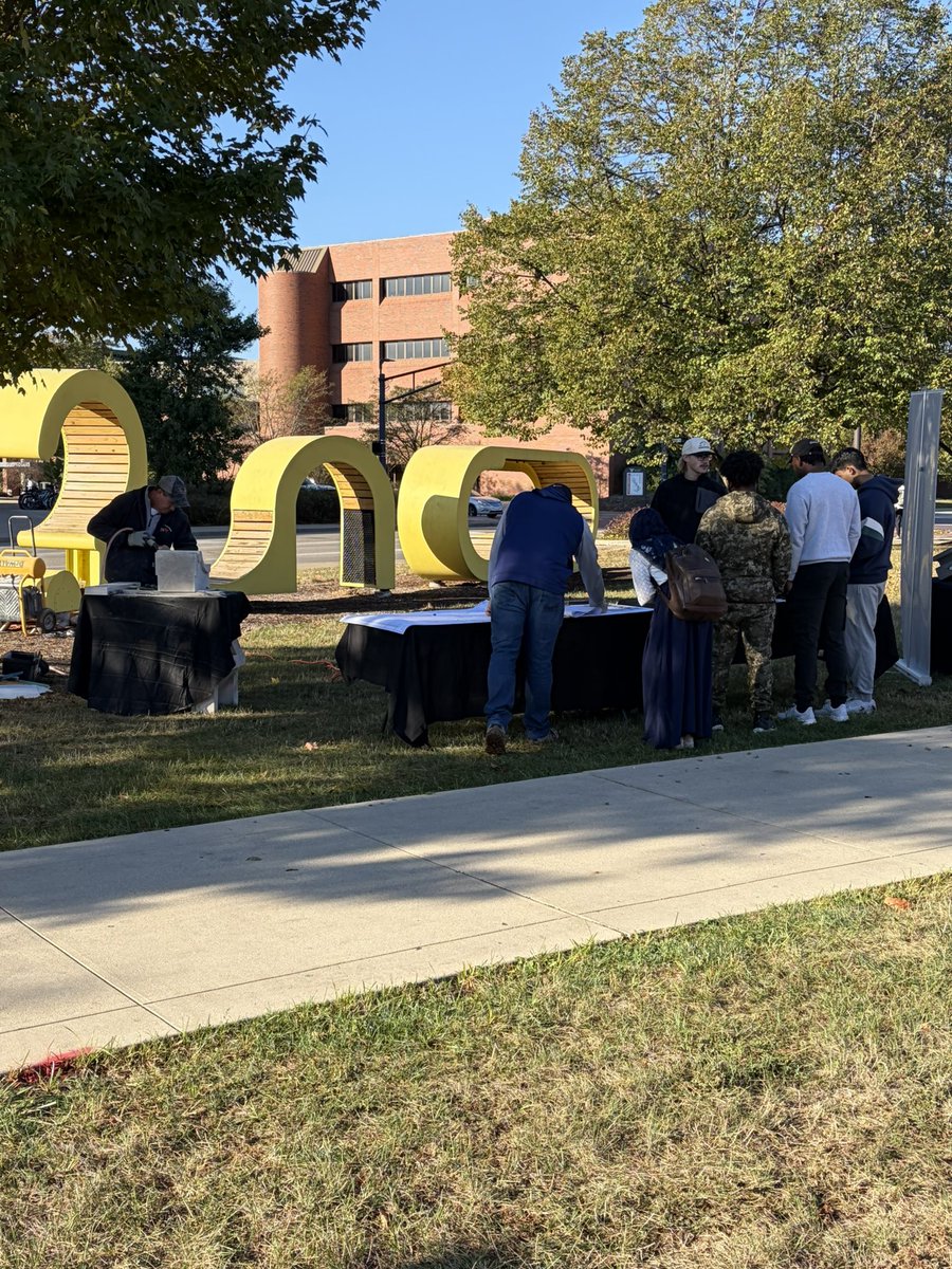 TexaConCutStone's tweet photo. Out bright and early today for @BallState Masonry Days with the MidwestMasonryCouncil. Educating students on the benefits and processes of using Indiana Limestone and giving them an inside look at the Indiana Limestone Industry! https://t.co/Wy0nRYgyaF