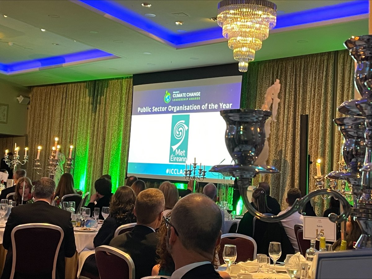 MetEireann's tweet photo. ๐ @MetEireann is honoured to have been named Public Sector Organisation of the Year at the 2025 Ireland's Climate Change Leadership Awards. ๐
๐https://t.co/3uaotNC3Qc
#ICCLA #ClimateServices #ClimateAction #Leadership https://t.co/2esoYaqcbS