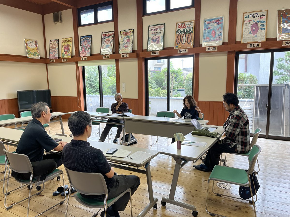 dousentou3105's tweet image. 朝～昼またぎランチはさみ上井手ガイド室小4年部総合学習探究型学習事前お打ち合わせ(子供達が郷土愛や誇りを持ち探究心や興味関心を持つ)こんな貴重な機会に感謝してるのが私です大変な分この経験きっと人生の財産になる
#熊本県
#大津町
#ガイドの会
#肥後おおづ観光協会
#伝承館
#ボランティア活動