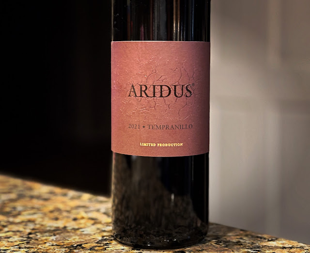 Today on the #NittanyEpicurean the 2021 #Tempranillo from <a href="/ariduswineco/">Aridus Wine Company</a> #wine #arizona #arizonawine
nittanyepicurean.blogspot.com/2025/10/2021-a…