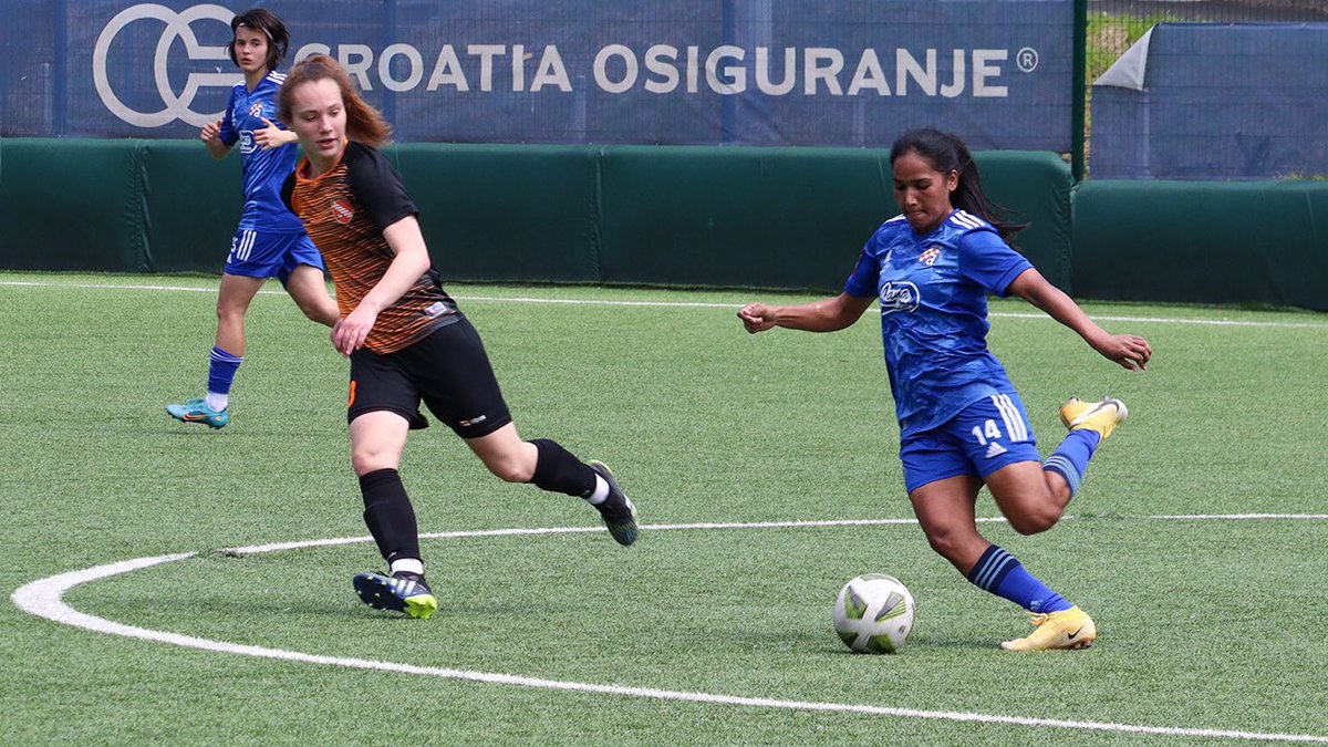ebfchistory's tweet image. 🚨 𝐄𝐗𝐂𝐋𝐔𝐒𝐈𝐕𝐄 🚨

East Bengal has roped in Indian national team midfielder Jyoti Chouhan ahead of the #AWCL for the season.

Jyoti Chouhan became the first Indian player to score a hattrick in top tier European league when she played for Dynamo Zagreb in 2023.