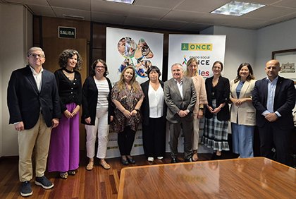 La directora de <a href="/CERMI_Madrid/">CERMI Madrid</a>, <a href="/mj_baile/">Mª Jesús Baile</a>, ha formado parte del jurado de los #PremiosSolidarios <a href="/GrupoSocialONCE/">Grupo Social ONCE</a> Comunidad de Madrid 2025 👏 

Se conceden anualmente para reconocer a las personas físicas o jurídicas que destaquen por su labor solidaria.

cermimadrid.org/fundacion-gil-…