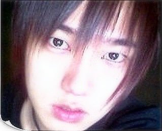 shfly3424's tweet photo. 2003년 그리고 2025년 ... @YESUNG_smtown https://t.co/Gvyp4Vg0sb