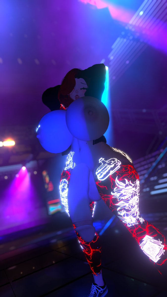 center stage~ 
#lewd
