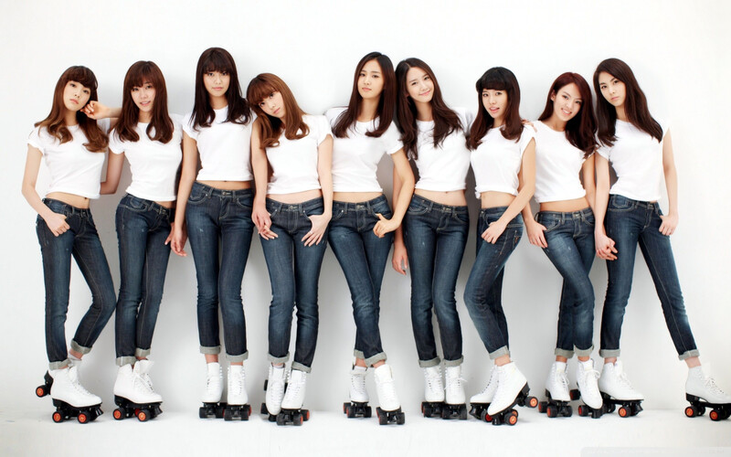 kchartsmaster's tweet photo. .@RollingStone picks Girls' Generation's "Gee" as the #170 greatest song of the 21st century so far.

https://t.co/rraHphvMJA https://t.co/d6QPNS71Hr