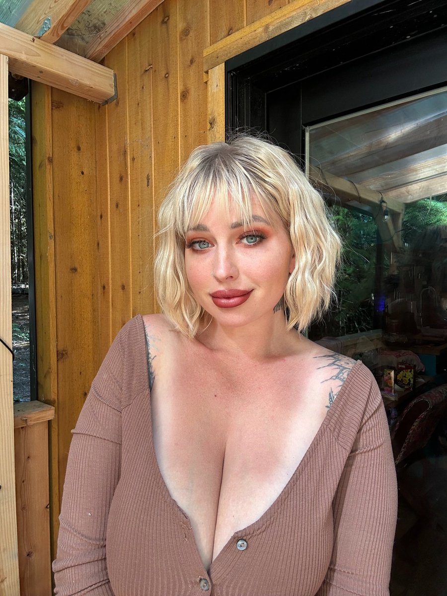 Vicky Aisha 🤠 tweet media