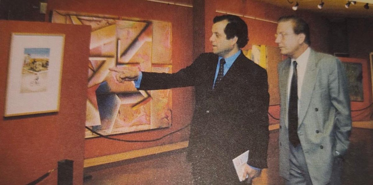 Con gran pesar despido a un amigo e integrante del gran equipo con el que formamos la Agencia Córdoba Cultura. 

Hoy, como siempre lo hice, te agradezco haberme acompañado trabajando incansablemente para dejar un legado importante.

Hoy despido a un gran amigo.