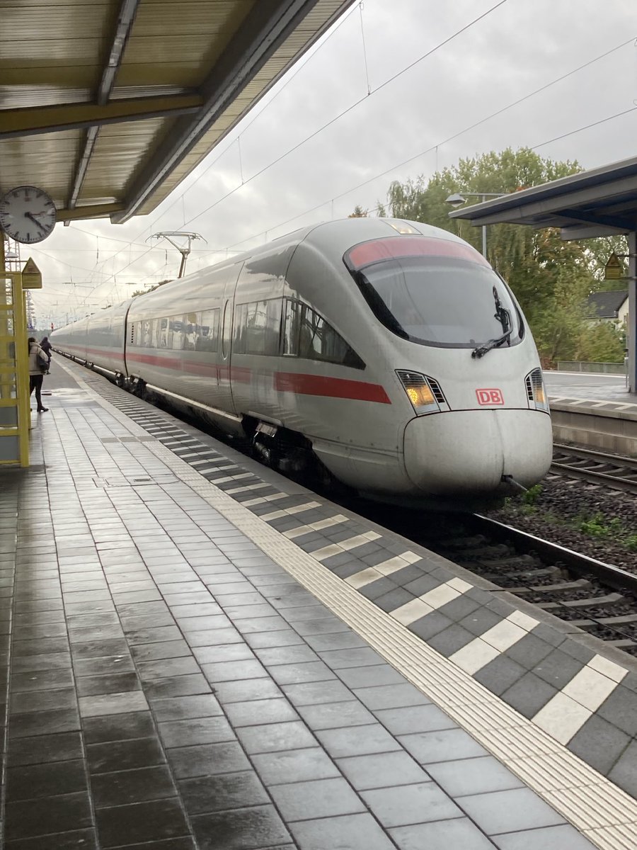 Nu är vi hemma efter 18 dagars tågluffande i delar av Europa. Ett klimatsmart sätt att resa. Och många trevliga människor har vi mött.