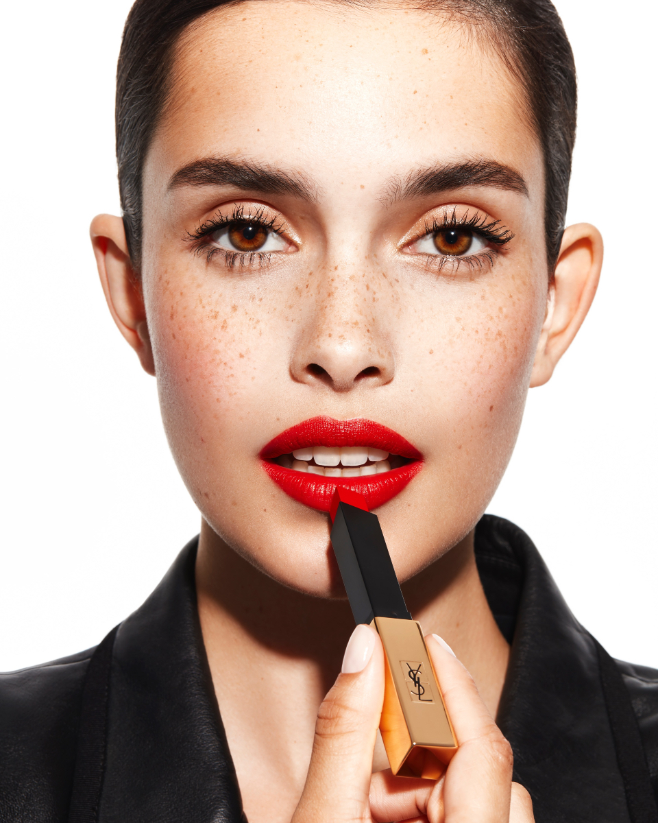 Saks Fifth Avenue

Photography by Greg Delves @gregdelves
Post Production by Q Studios Inc. @q_studios_inc