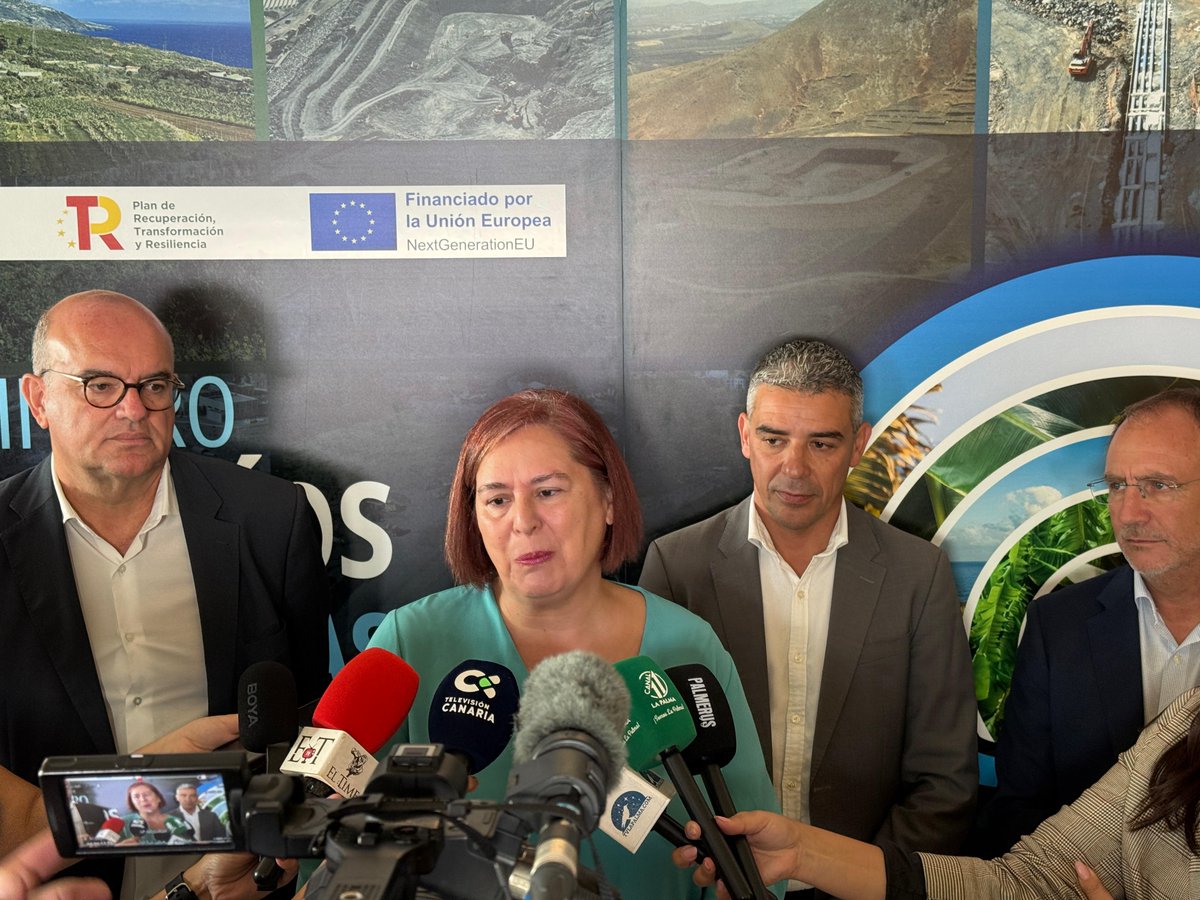 💧 Hoy en La Palma, junto a la secretaria de Estado @Begoña García Bernal, en el II Foro de Regadíos Canarios.
El compromiso del Gobierno de España con el campo canario es firme: más de 79 M€ para modernizar nuestros regadíos y garantizar el futuro del sector primario.