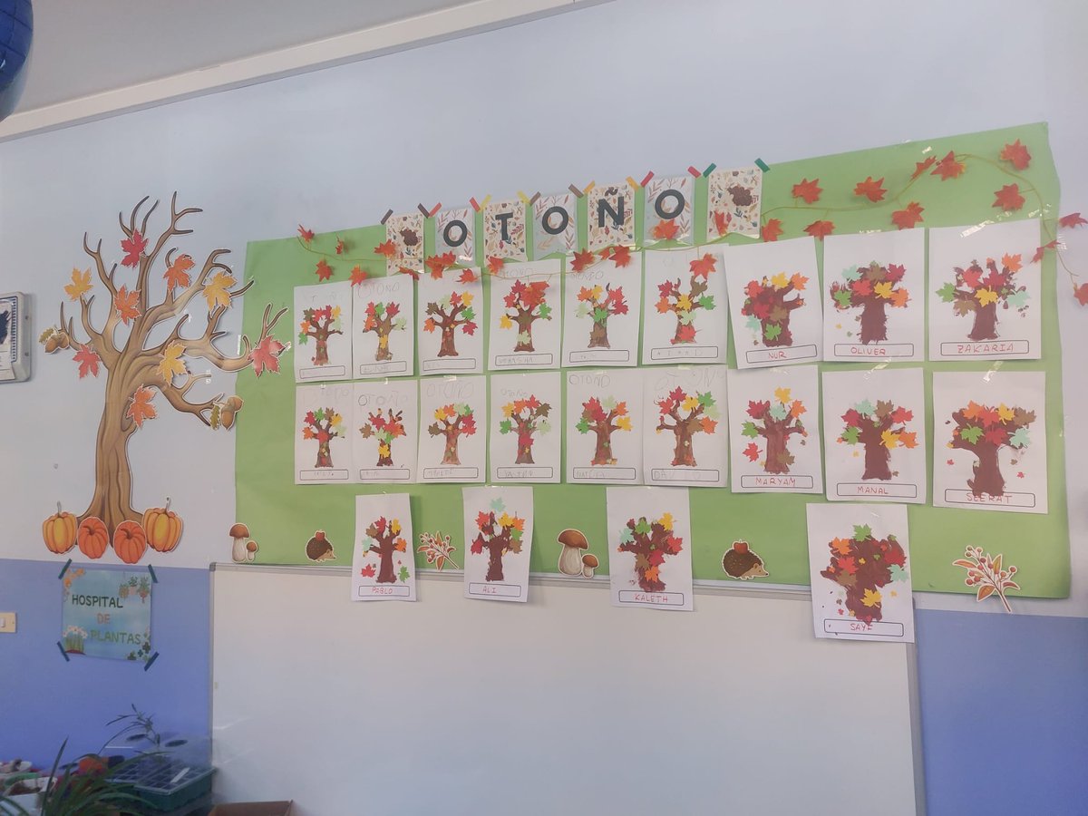 El otoño ha llegado al pasillo de Infantil del Fray Luis.