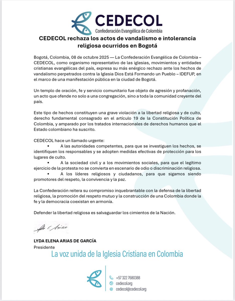 CEDECOL's tweet photo. 🚨 #CEDECOL rechaza enérgicamente los actos de vandalismo e intolerancia religiosa contra la Iglesia Dios Está Formando un Pueblo – IDEFUP, en Bogotá.

Defender la fe es defender la libertad. 🇨🇴
#LibertadReligiosa #RespetoMutuo https://t.co/u5oAVLGk3j
