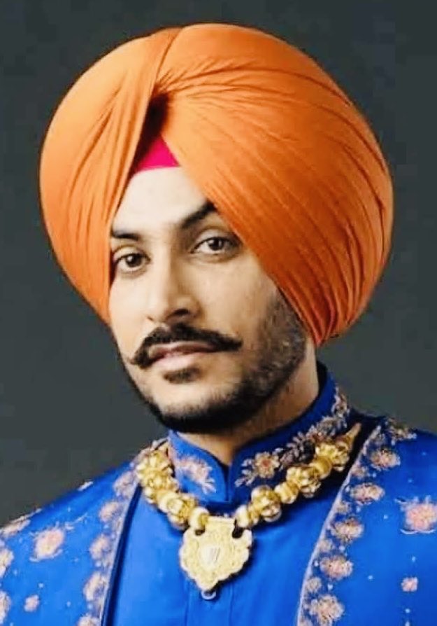 sukhgrewalbjp's tweet image. I am deeply saddened by the untimely and heartbreaking passing of Rajvir Jawanda. Gone far too soon, yet his soulful and melodious voice will forever echo in every heartbeat of Punjab and beyond. His songs were not just music they were emotion, pride and pure love for our roots.…