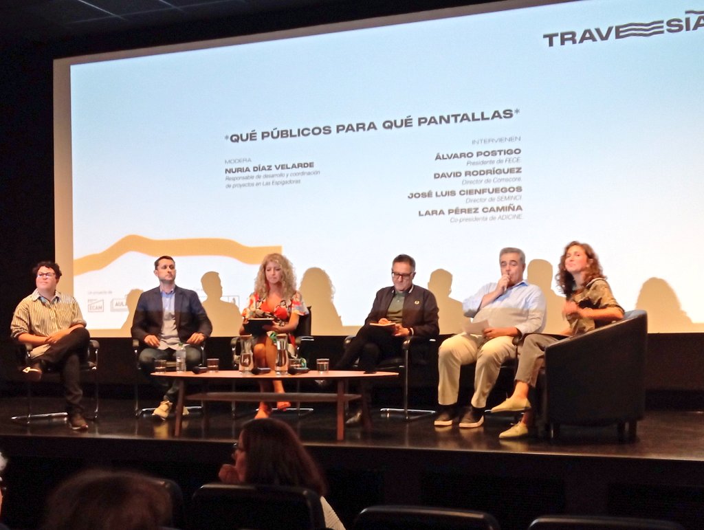 Luminaria Arte y aprendizaje tweet media