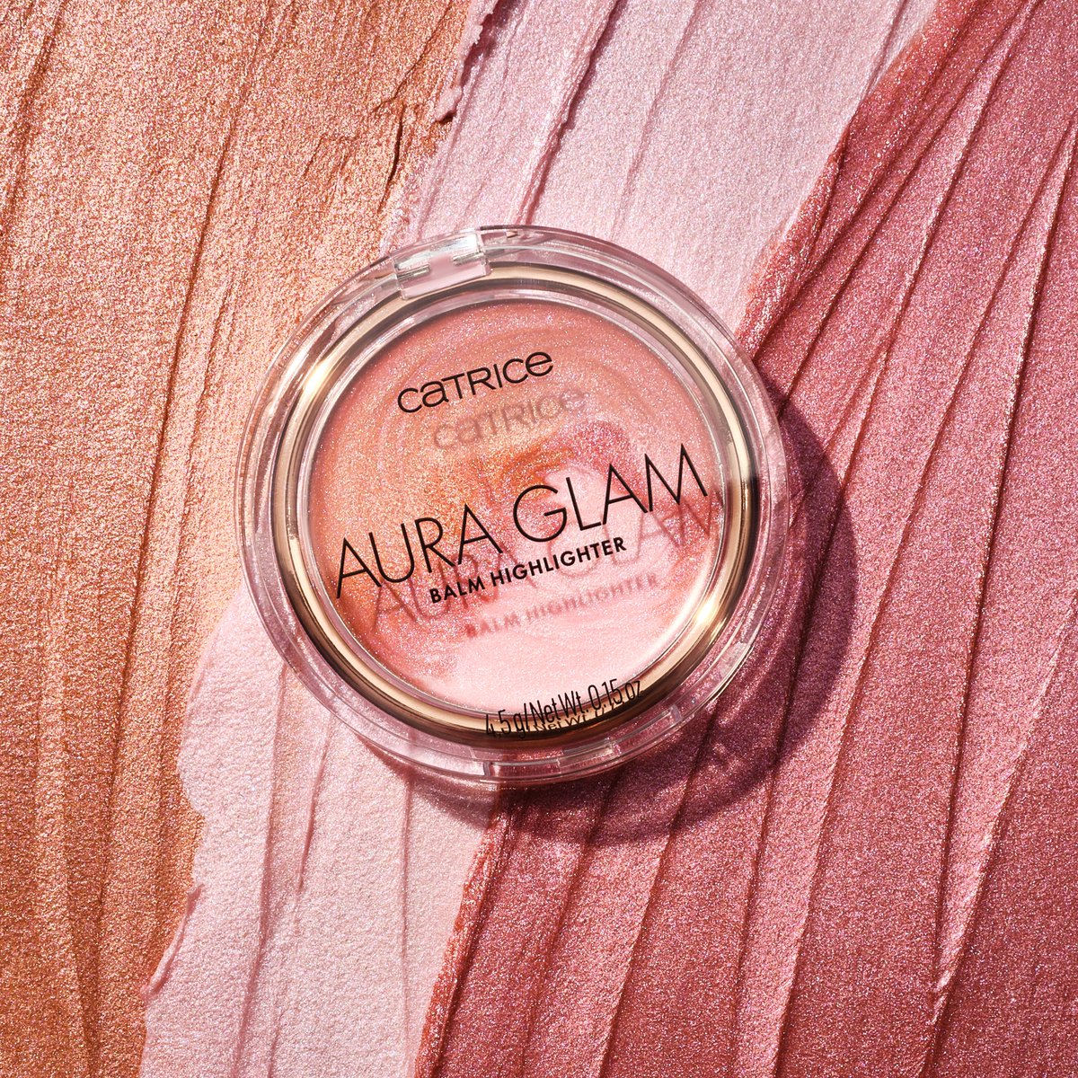 How much aura did we gain with our new Aura Glam Balm Highlighter? 😍