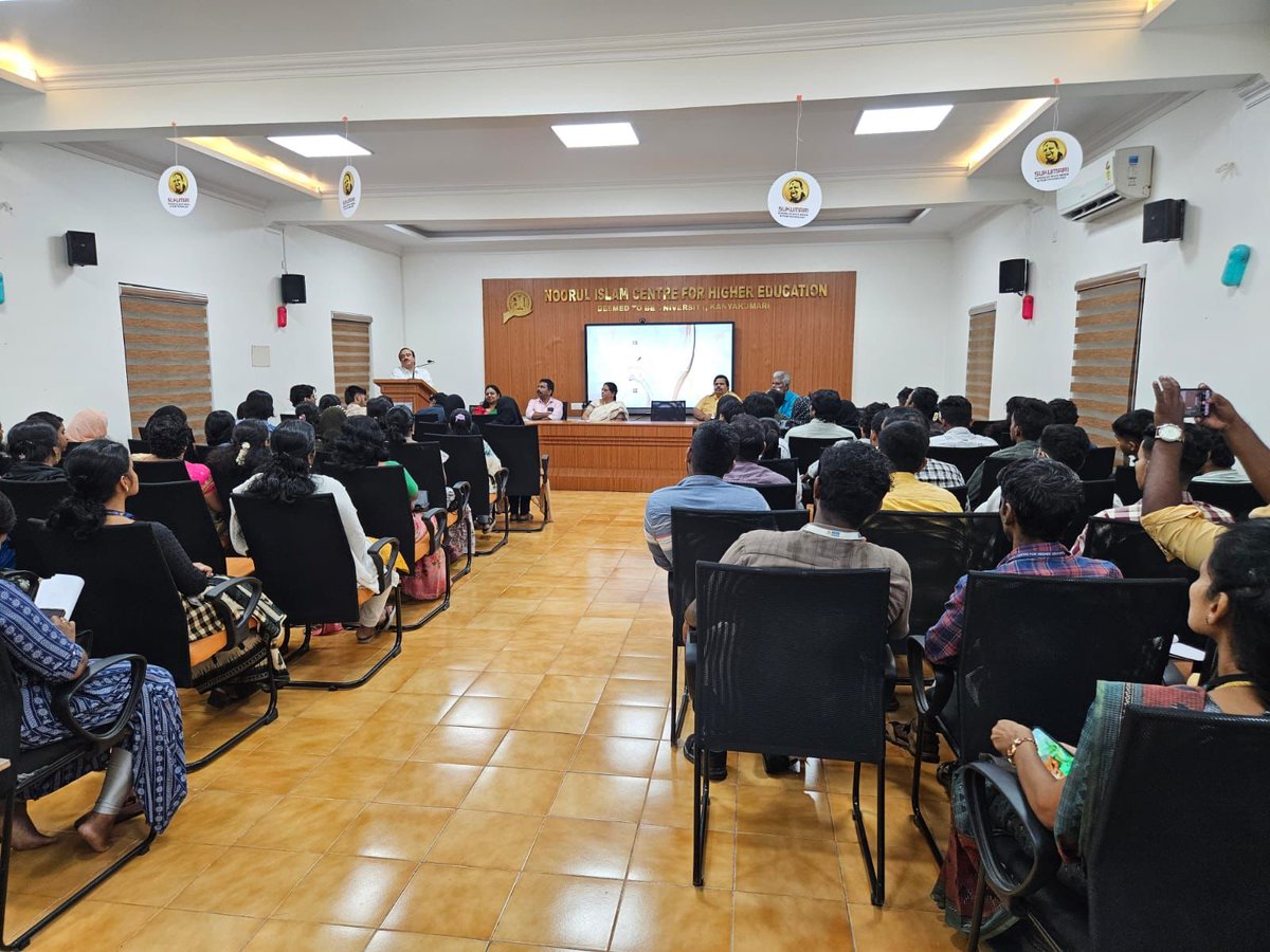 nicheuni's tweet photo. 📷 INSIGHTFUL. INNOVATIVE. INSPIRING.
📷 Interactive Session by Mr. Jayanth Bhattacharya at NICHE Kanyakumari!
📷 The future is clean. The future is now.
#NICHEKanyakumari #ExpertSession #JayanthBhattacharya #Nanotechnology #TitaniumDioxide #InfectionControl #CNGTechnology https://t.co/jgF1hwBYOZ
