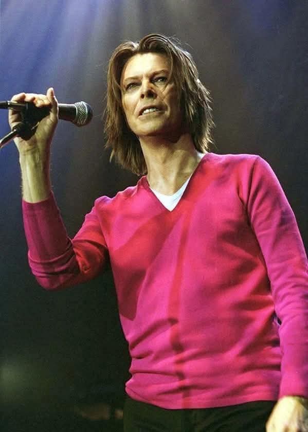 <a href="/BowieArt/">lostinspace</a> <a href="/DavidBowieReal/">David Bowie Official</a> <a href="/2006Giuliana/">Jul</a> <a href="/martine_V87/">⚡martine⚡</a> <a href="/LadySta48110705/">LadyStardust</a> <a href="/Tzipor336/">Tatiana אסתרLiberman</a> <a href="/LazyStardust5/">Lazy Stardust</a> Hi sweetie and all the Bowietasic people, I hope everyone is well. Have a wonderful day and new week. Xx 💚💚🐦⚡⚡⚡