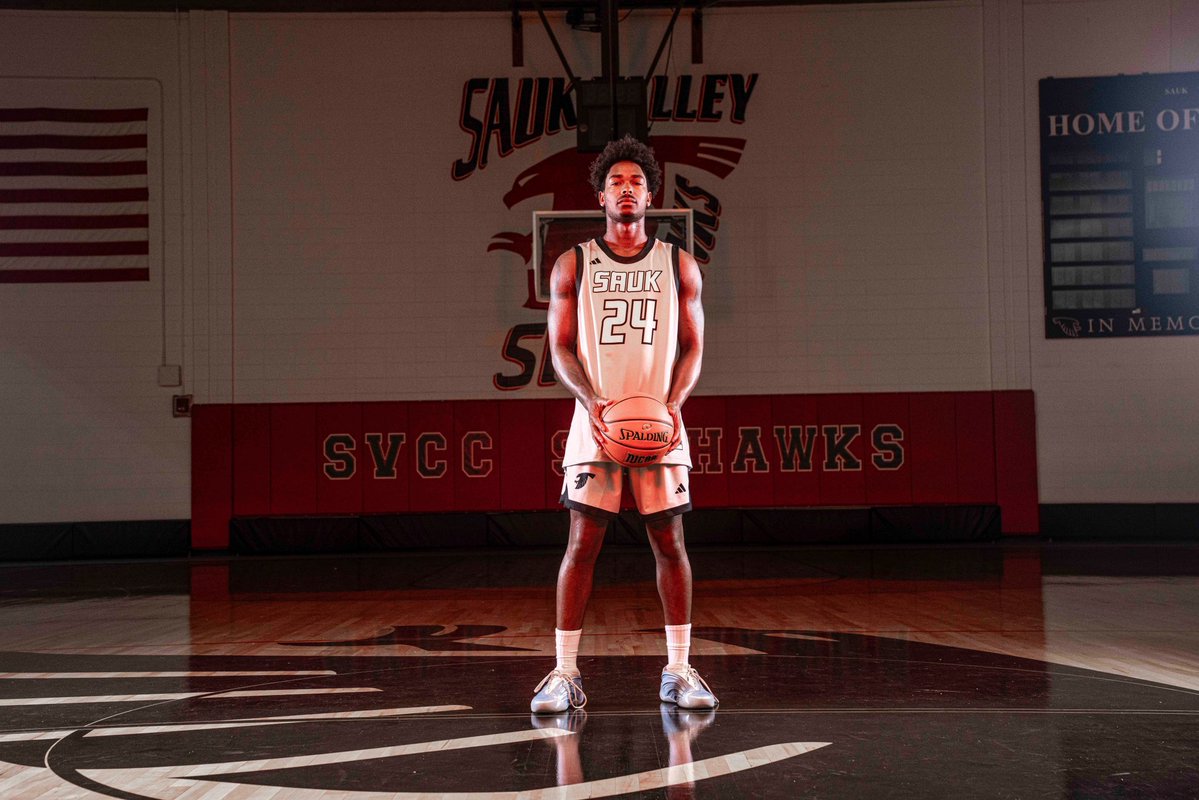 🚨2025-26 Skyhawks MBB Introductions🚨

#24 Mekhi Wesley <a href="/M3khiWesley/">(me)khi wesley</a> 

🏠 Milwaukee, WI
🏀 FR 6’1 Guard / Strong Physical Shooting Guard / Plays Extremely Hard on Both Ends / Has a Nice Mid-Range Game / Making Huge Improvements 
➡️ Golda Meir HS
<a href="/CoachSharp13/">AJ</a>