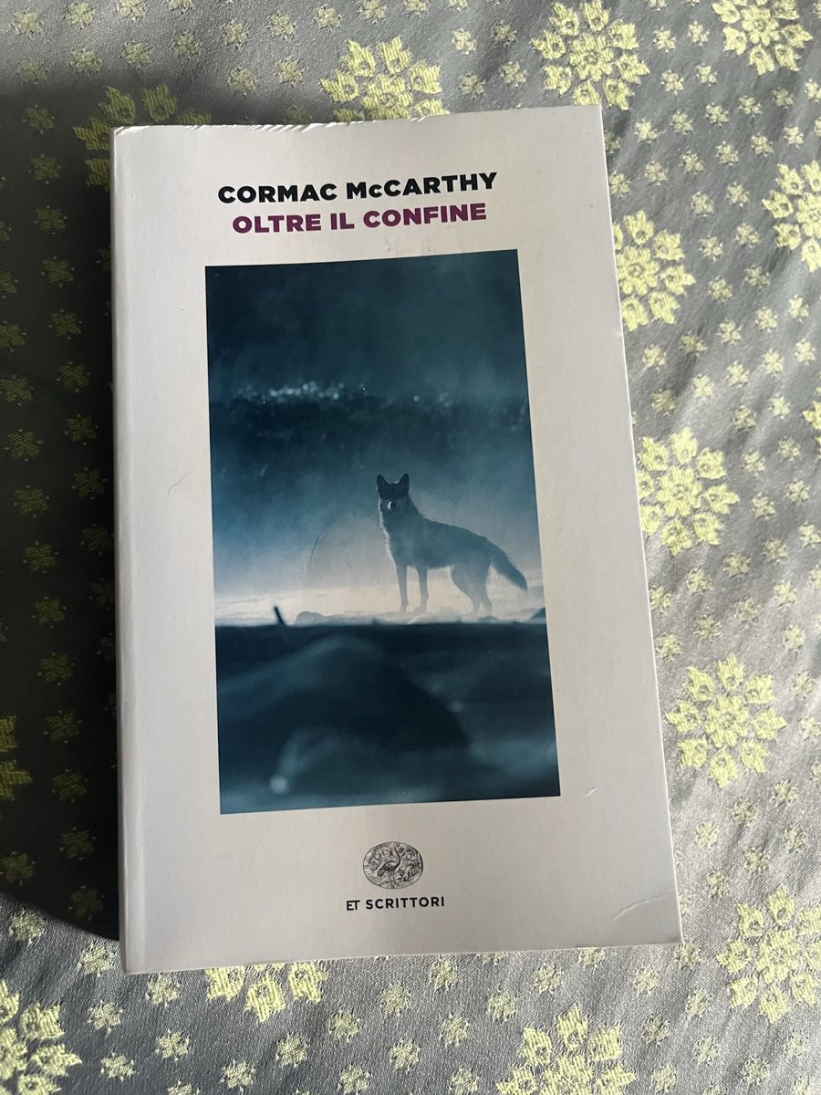 mircotomasi's tweet image. Oggi comincio una nuova avventura… La mia voglia di autunno mi ha portato alla scelta di questo libro di #cormacmccarthy in #oltreilconfine
Vediamo cosa mi riserva.. Intanto Grandi aspettative!!!