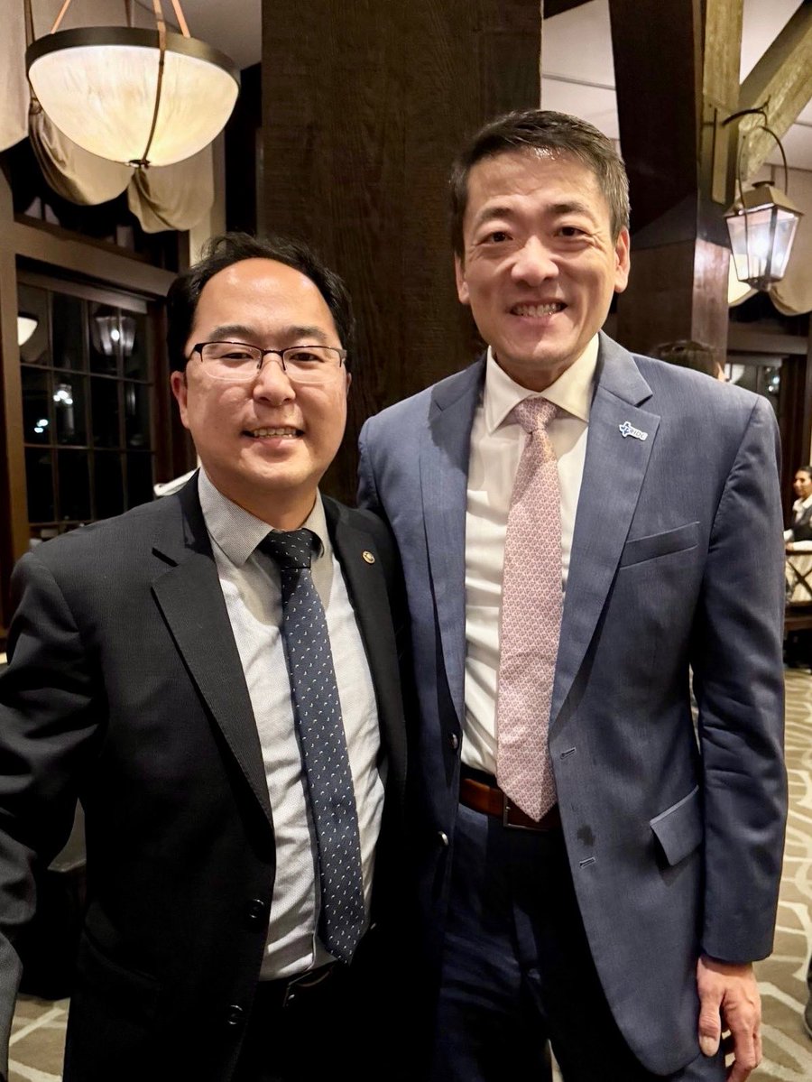 GeneforTexas's tweet image. It was great to meet up with NJ Senator @AndyKimNJ this week! He’s fighting hard on behalf of the American people. We had a great conversation about #AAPI representation in all levels of government, so our communities’ voices can be heard.