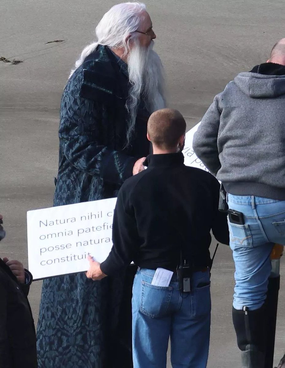 Yeni Dumbledore ilk defa sette görüntülendi