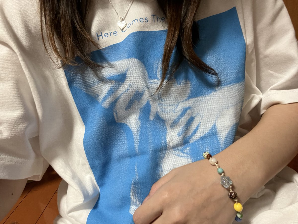 夏フェスグッズ可愛すぎてテンション上がりすぎて1人ファッションショーやってるよーー🥹🤍
風呂入って寝なきゃなのに笑
<a href="/aimyonGtter/">あいみょん 🦭</a>