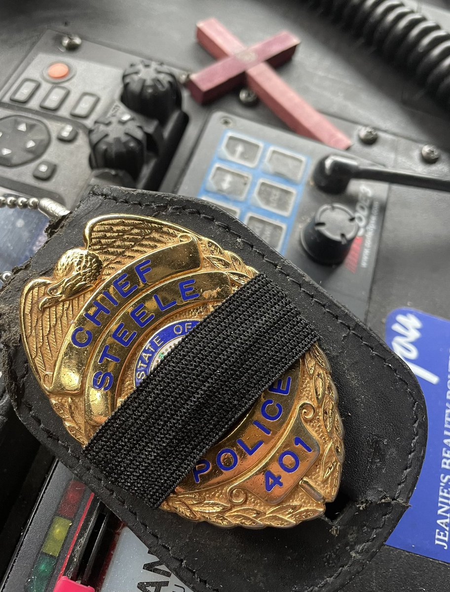 stanfieldbilly's tweet photo. #Police #lawenforcement #lawenforcementmemorial  #NeverForget https://t.co/YHTQ20ZFGk