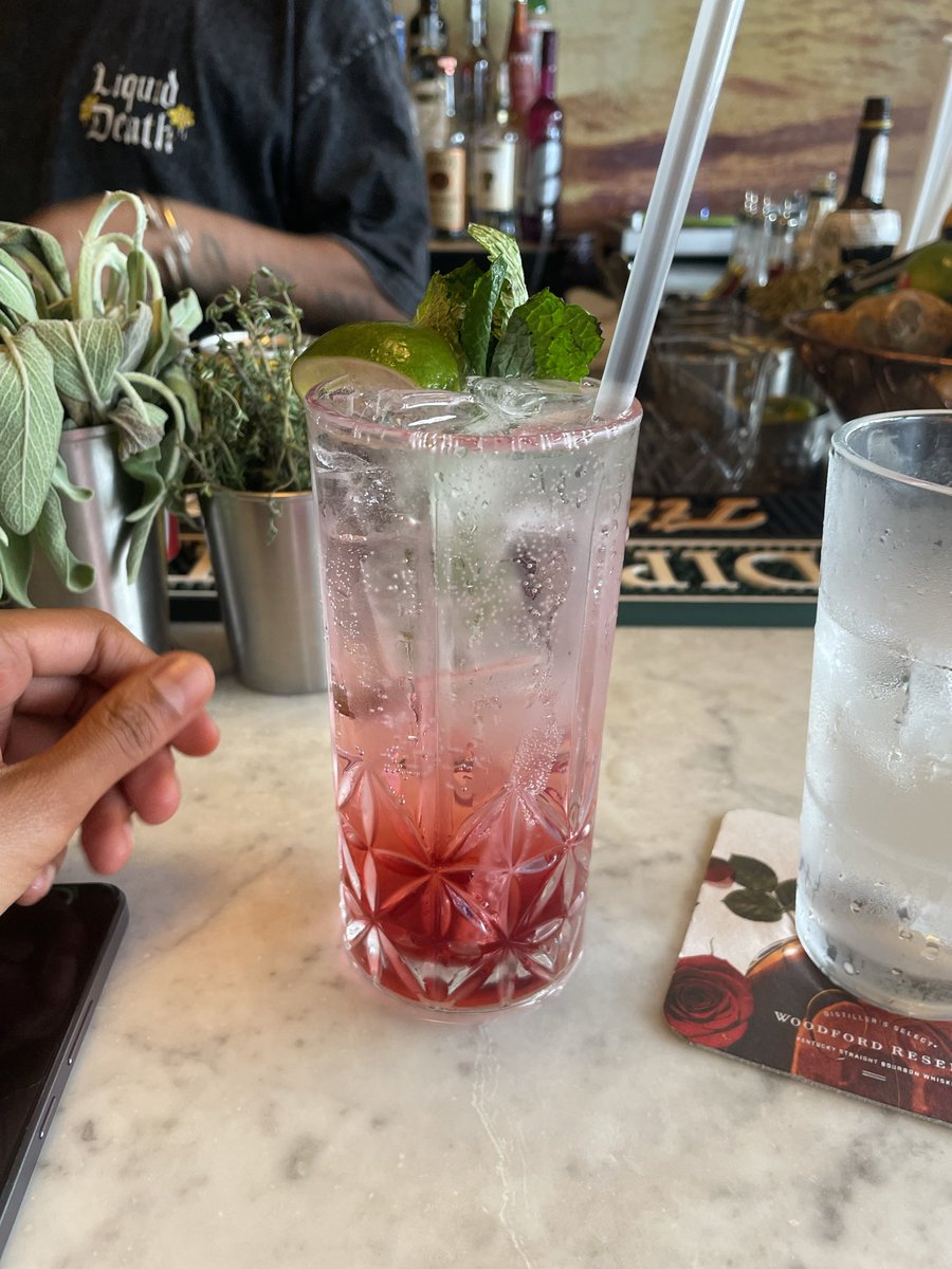 chynevm's tweet image. his name sketavius