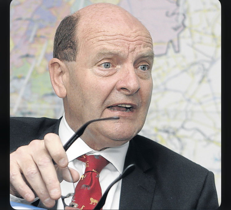 Paul O’ Sullivan has 3 citizenships.

Nobody knows where he works in SA, who is his employer and how come he has so much power in SA.

General Mkhwanazi finished Paul in 3 minutes,thank you Malema for asking good questions.