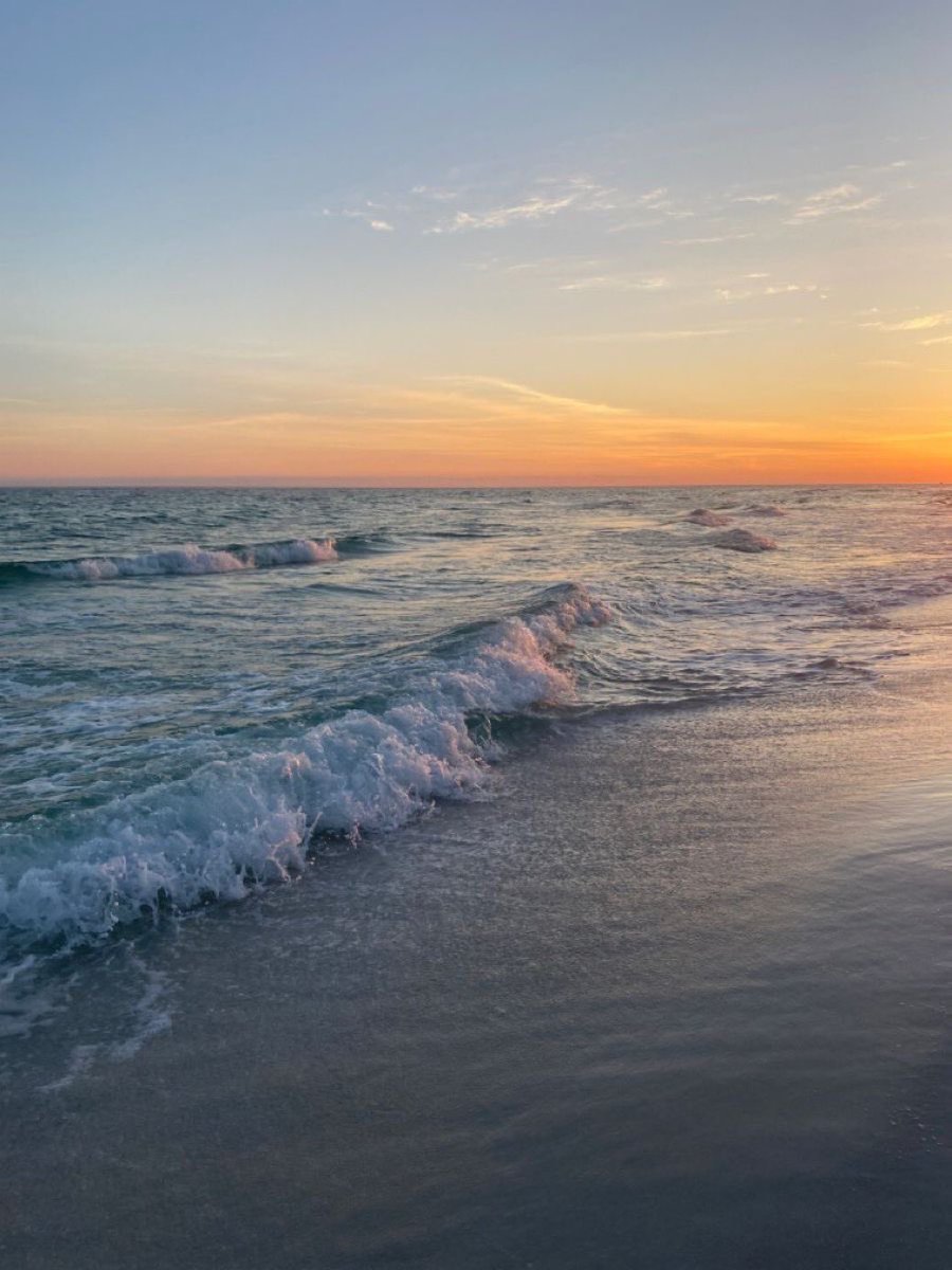 NurseLJohn707's tweet image. Find joy in the ordinary and every moment becomes extraordinary.