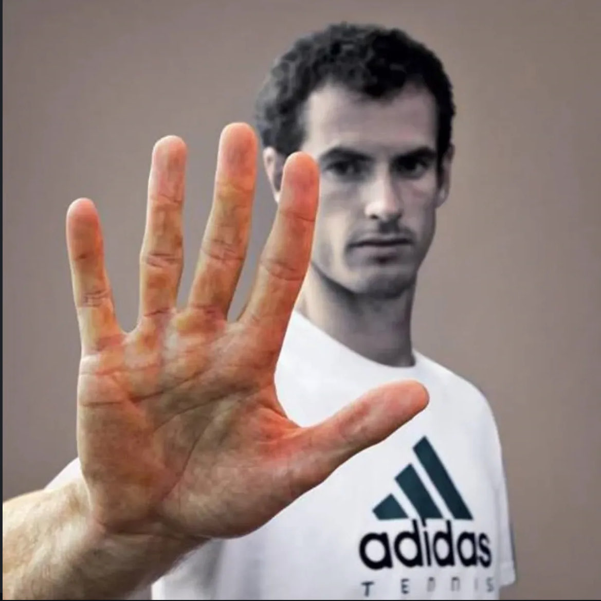 Djoko_UTD's tweet photo. Hands of a Tennis players after playing a Grand Slam match.

 Incredible how much effort top level tennis takes from them 🤯🤯 https://t.co/nin8yiK3iD