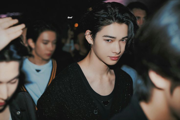 nmepttune's tweet image. bbg and his husband