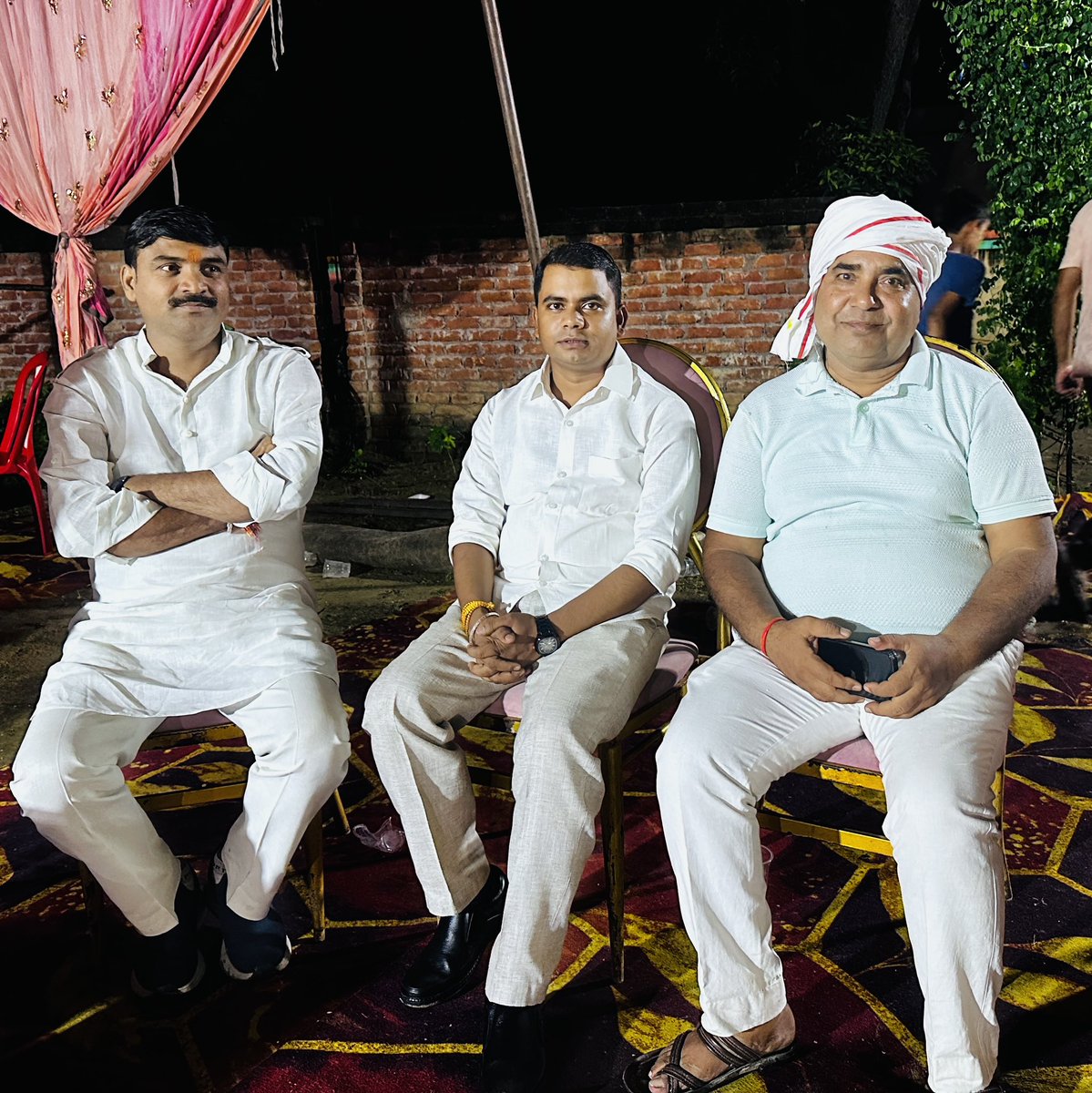 vimleshkumar941's tweet image. मतेथू भदोही ,में श्री जयशंकर दुबे ( प्रधानाचार्य- सरस्वती ई. कॉलेज सराय ममरेज ) जी के यहाँ वार्षिक श्राद्ध कार्यक्रम में सम्मिलित हुआ…