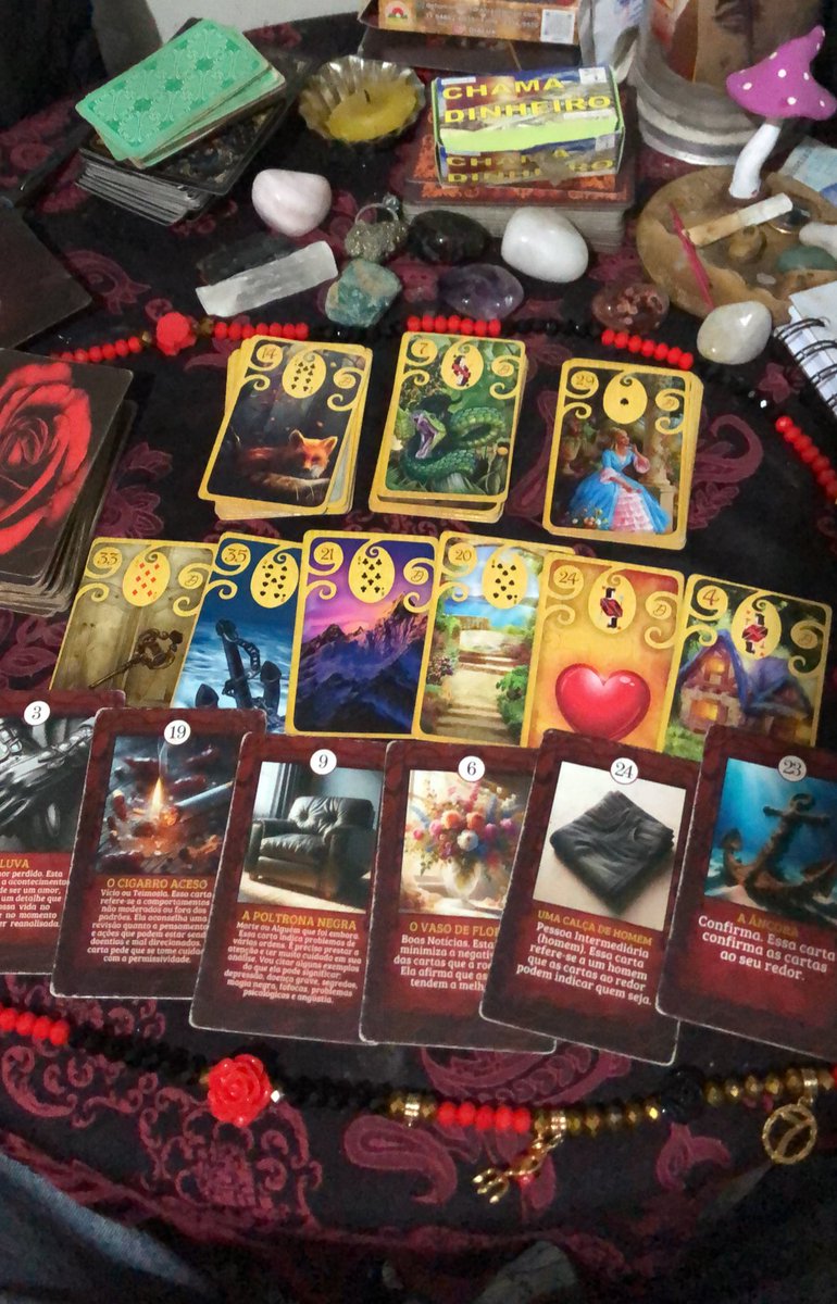 padilhatarot's tweet photo. Mesa aberta o dia todo! 🌹✨

~ mesa de jogos de cartas de tarot, baralho cigano e baralho de Padilha

Através das cartas eu trago respostas, direcionamento, autoconhecimento e aconselhamentos! 

Me chama aqui e vamos jogar! 🤌🏻
https://t.co/7HKwOPsHfP… https://t.co/gQzAwKT3gT