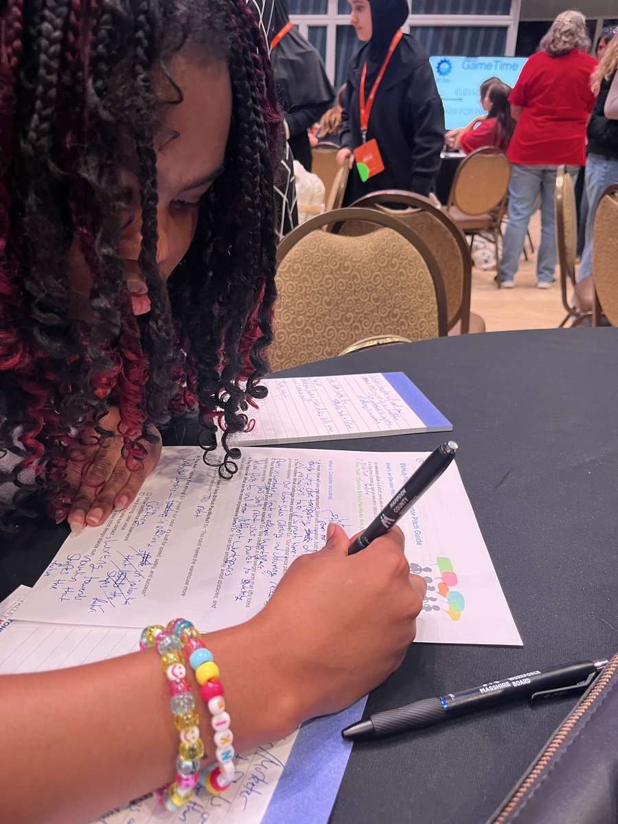 NMSTechClass's tweet image. So proud of our 11 NHS students who represented at the MassMakes Innovation Challenge with Principal Connery and Mrs. Gogolinski! Inspiring day of innovation and tech careers! 🚀 #STEM #Innovation #NHS #MashUp2025 @northbridgePS #MassMakes #MAManufacturing