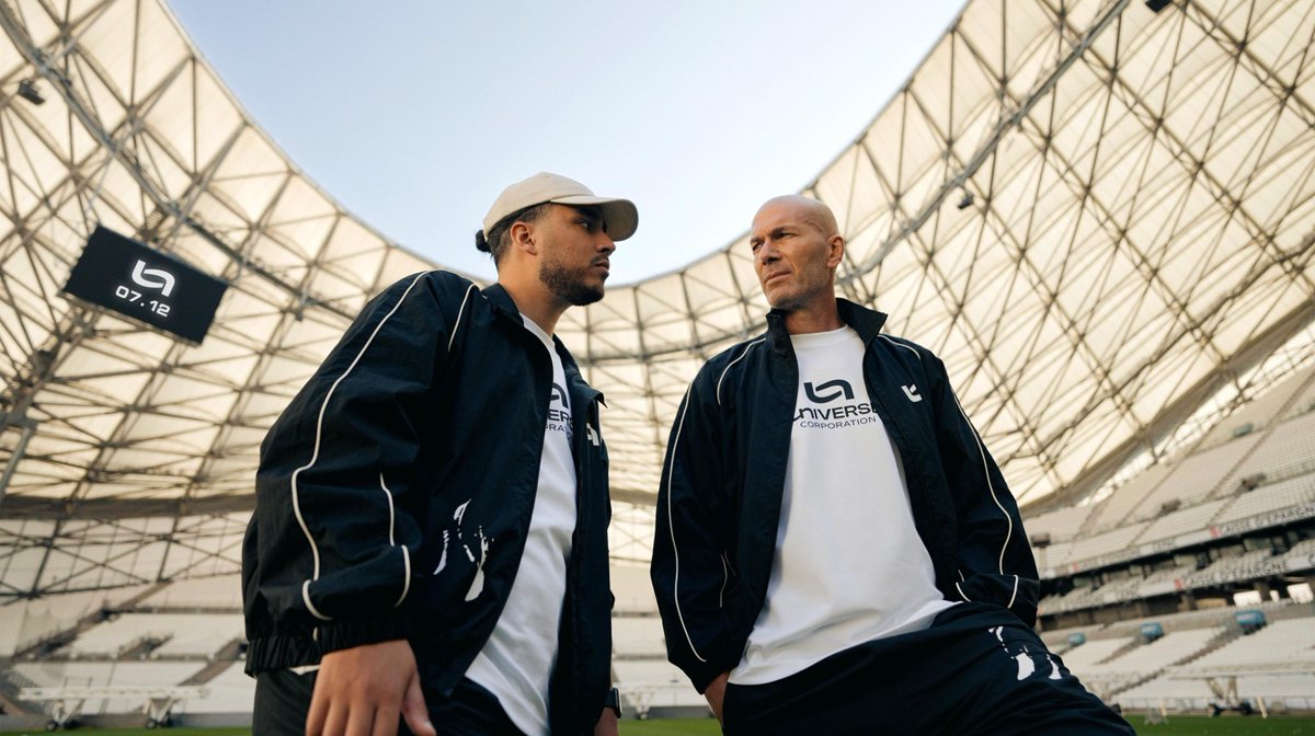 DOMINICORINA123's tweet photo. 🔙🇫🇷 Zinedine Zidane announces he’s coming back to the Orange Vélodrome in Marseille for a special family project with @UniverseFootball. ⚽️

A symbolic return — for everyone who always dreamed of seeing Zidane at the Orange Vélodrome. https://t.co/kwnvNNZrFu