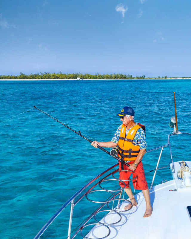 3 destinos para practicar pesca en agua salada:
Los Jardines de la Reina son ideales para la pesca con mosca, si quieres capturar una barracuda visita Cayo Cruz y para una experiencia 360 alójate en las instalaciones de Cayo Largo.

#CubaTravel #CubaUnica #Náutica #PescaCuba