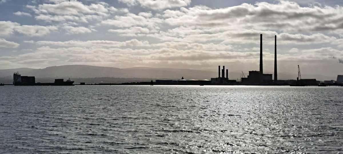 A bit on the blustery side...
 #Clontarf #DublinBayArea #BaileNagCorr #CnocánDoirinne
