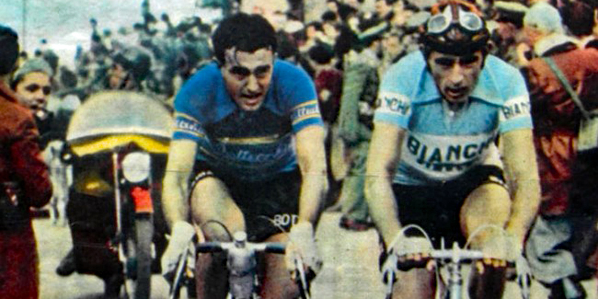 Inside the 1952 Giro Di Lombardia Official Program: Utter confusion was the look on my face when Alessandro handed me the old newspaper and said it was a gift. Upon closer inspection, I realized I was holding the official program of the 1952 Giro di… dlvr.it/TNYMVV