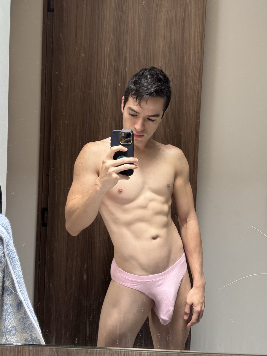 Emilio G tweet media