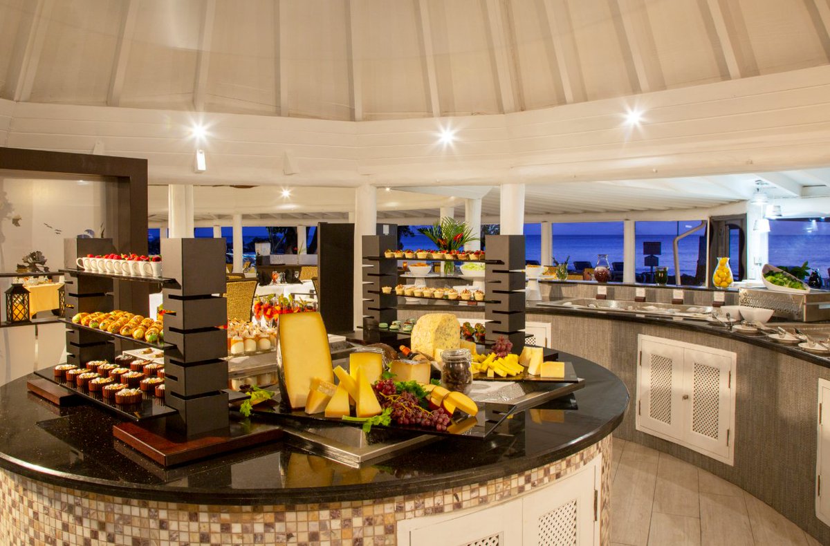 Taste the flavors of Barbados at Enid’s Restaurant — authentic Bajan dishes made with love. ✨

💬 What would you try first?