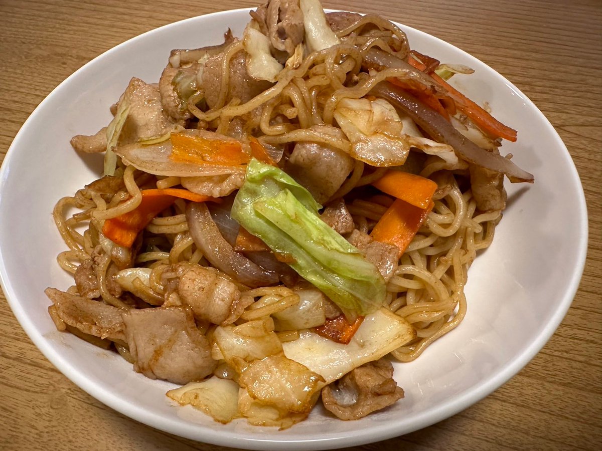 ふらの tweet media