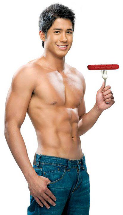 JUMBO HATDOG KAYA MO BA TOH??? 🥴🥴
#ladsedit #ladstwt

Credit me when using it.