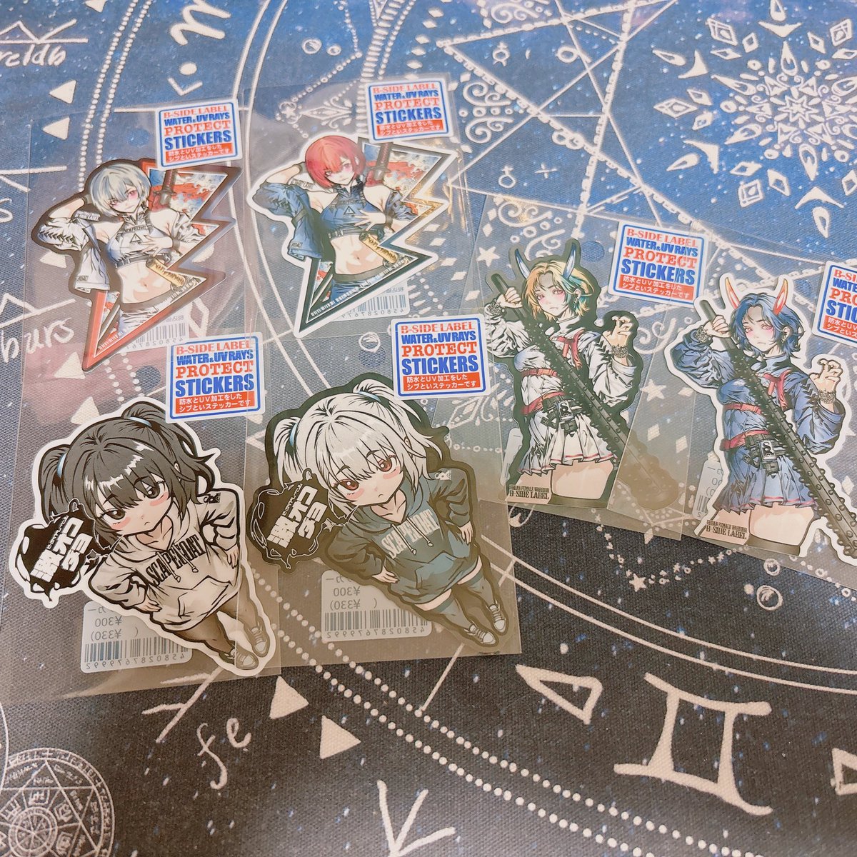 B-SIDE LABELさんで無事にsickさん(<a href="/sick_zan/">sick/B-SIDE LABEL ART FES_9/27.28</a> )の新作お迎え出来ました！！！！
刀女子かっこよ〜🎶🎶