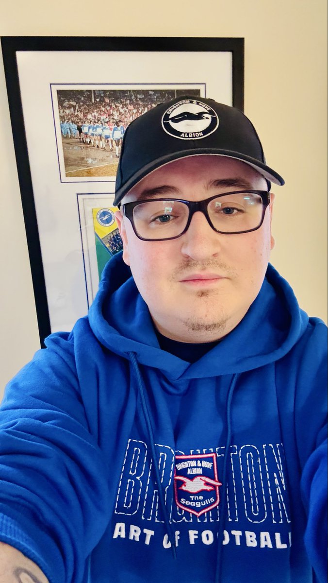 Thanks to <a href="/Art_of_Football/">Art Of</a> for sending this one out! 🤩

Shop their latest designs here 🛍️ art-of.com/collections/br…

#BHAFC 🔵⚪️