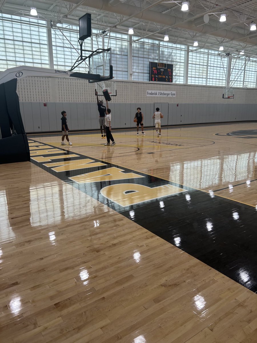 9am on a day off. There are no secrets!💪🏻